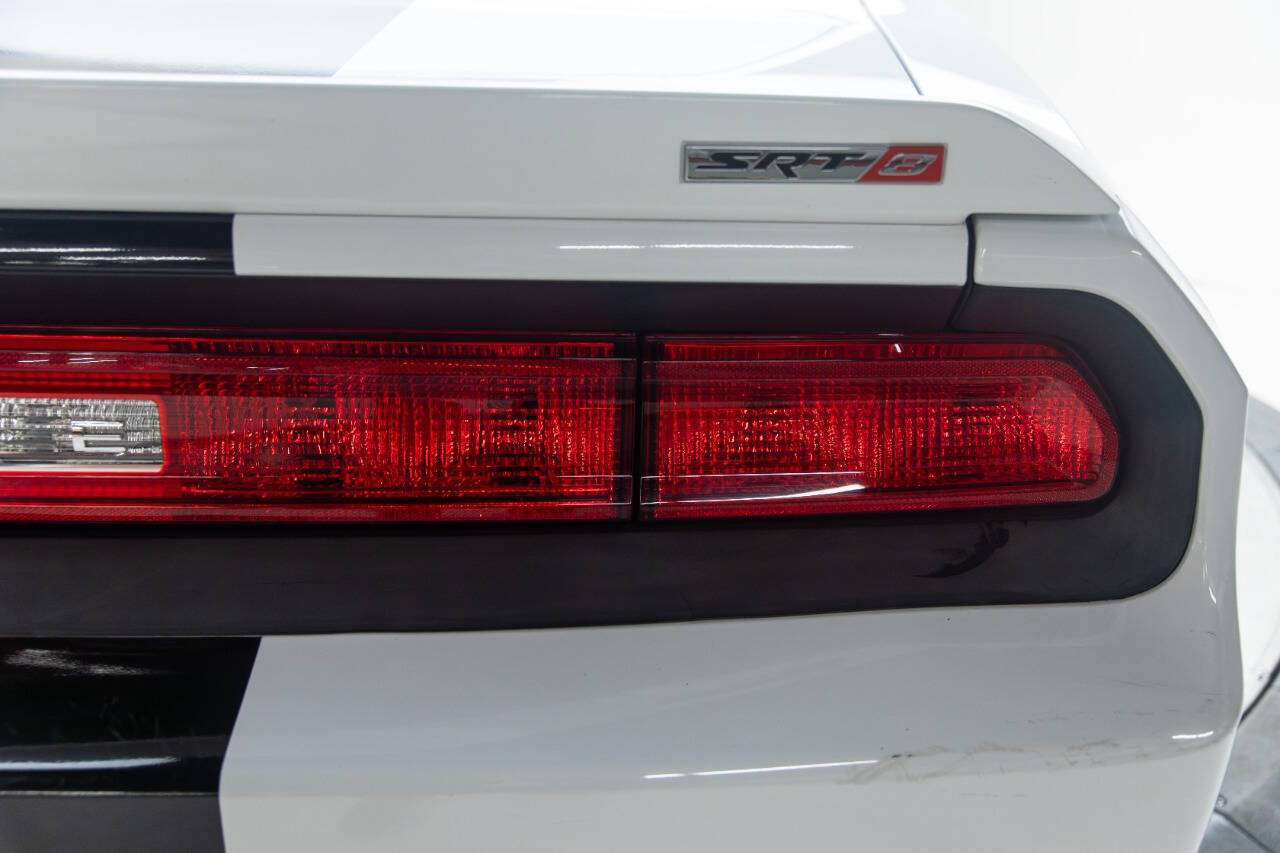 2012 Dodge Challenger 50