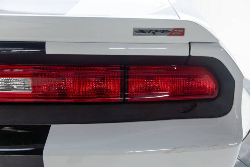 2012 Dodge Challenger SRT8 - Photo 49