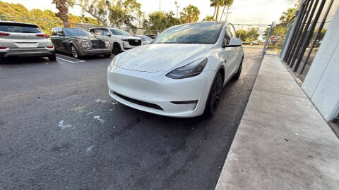 2023 Tesla Model Y Performance