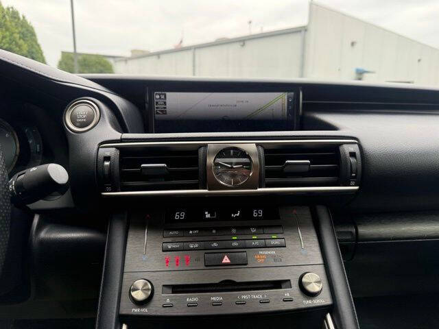 2019 Lexus IS 300
