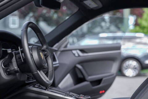 2021 Porsche 911 Carrera