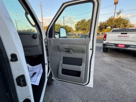 2013 Ford E-Series E-250