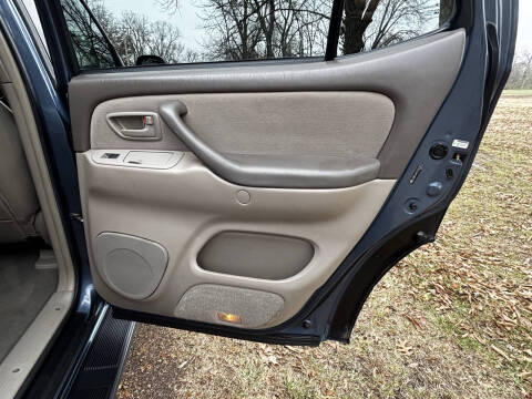 2007 Toyota Sequoia SR5