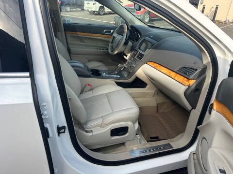 2010 Lincoln MKT EcoBoost