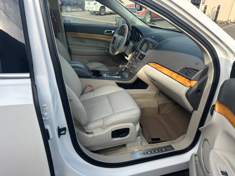 2010 Lincoln MKT EcoBoost