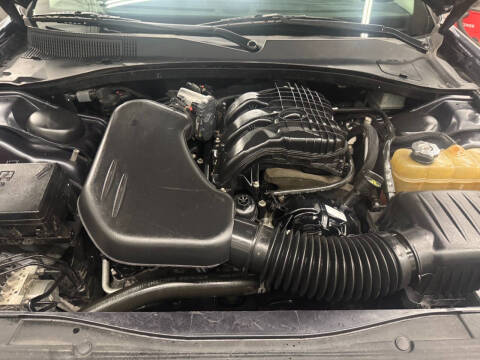 2017 Chrysler 300 C