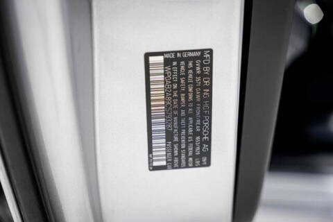 2012 Porsche Cayman R