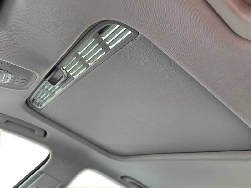 2017 Audi A4 2.0T quattro Premium