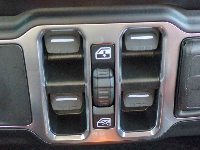 2022 Jeep Gladiator Sport S