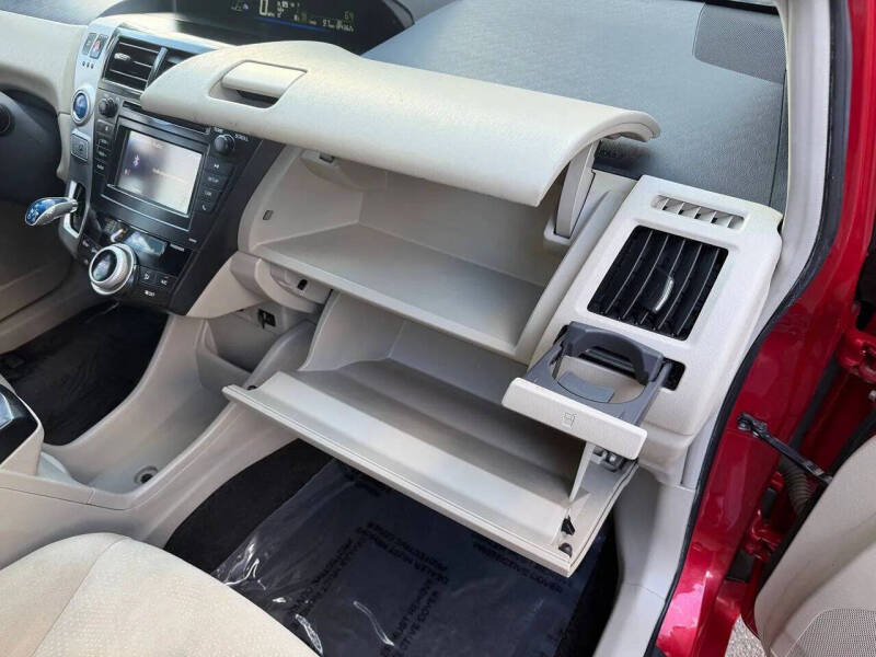 2012 Toyota Prius v