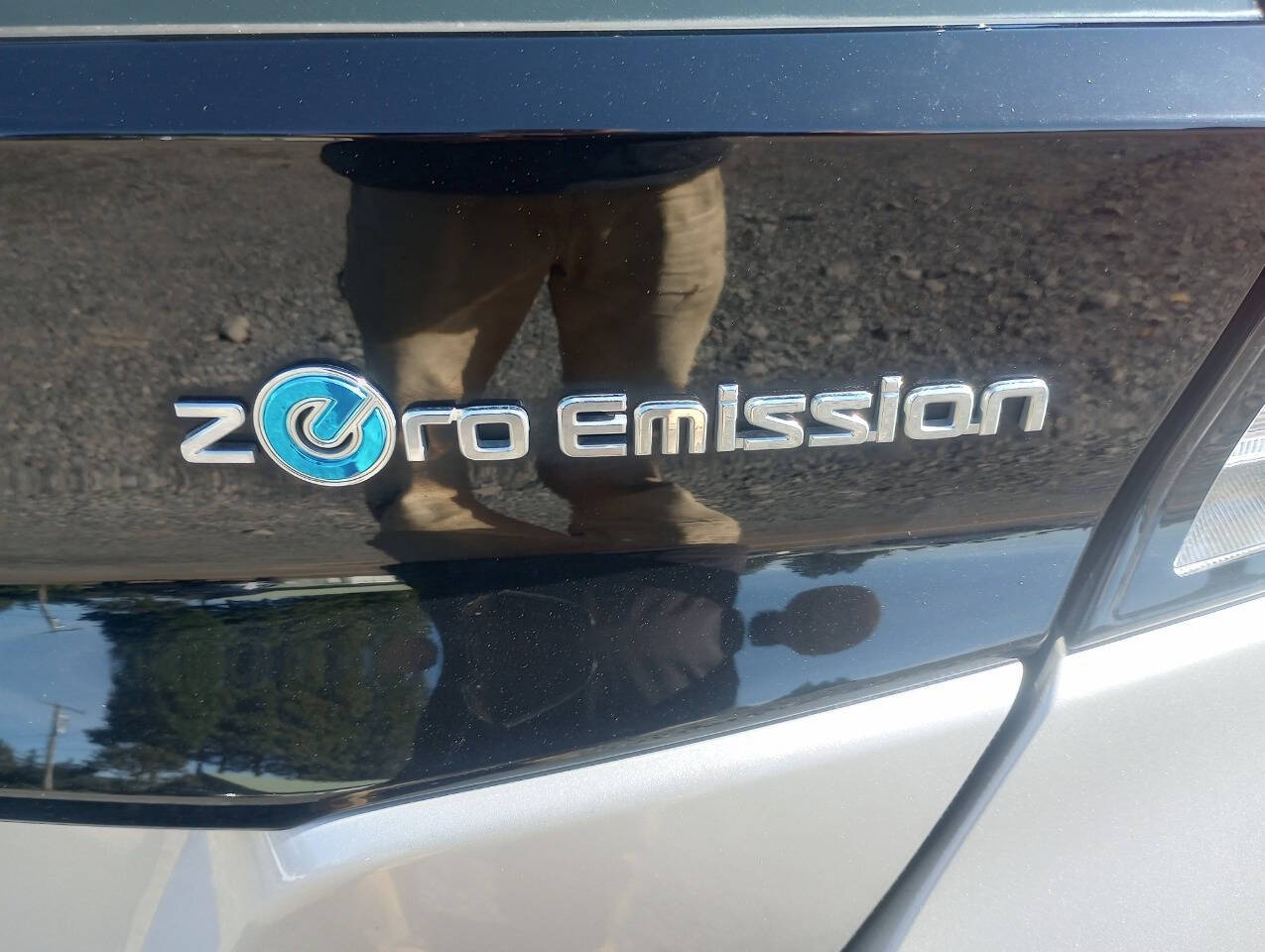 2019 Nissan LEAF for sale at Paradise Motors Inc in Sweet Home, OR