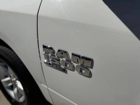 2023 RAM 1500 Classic SLT