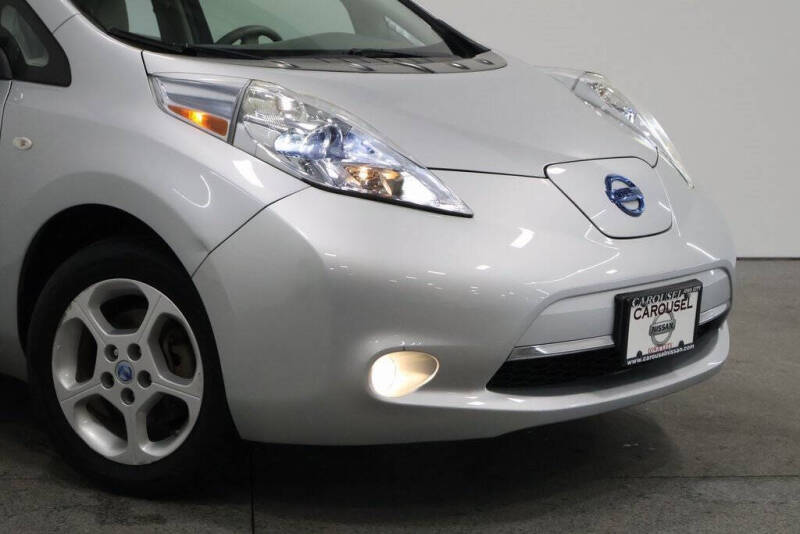 2012 Nissan LEAF SL