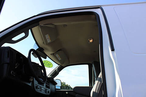 2024 Chevrolet Express 2500