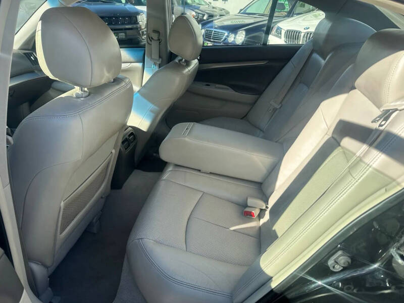 2012 Infiniti G37 Sedan