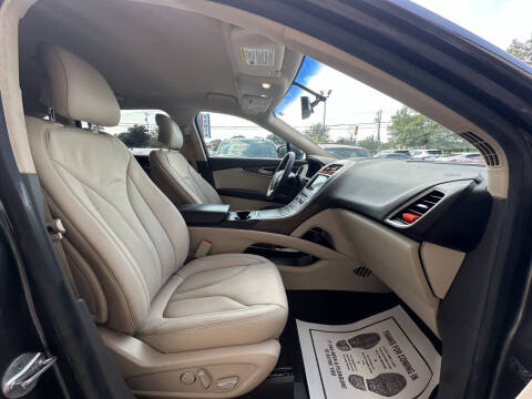 2017 Lincoln MKX Select