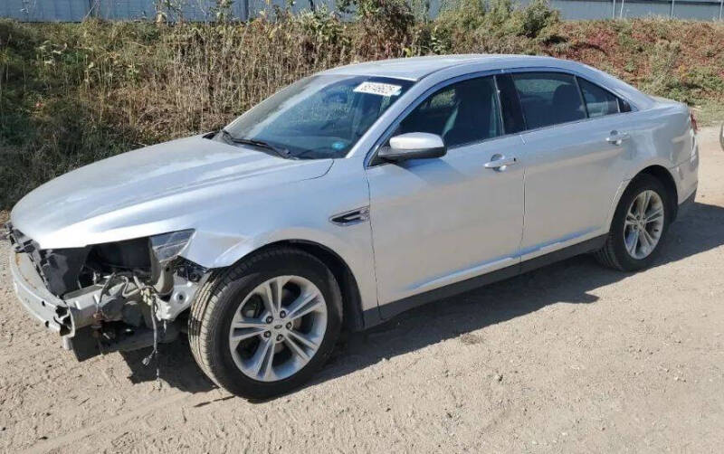 2016 Ford Taurus SEL