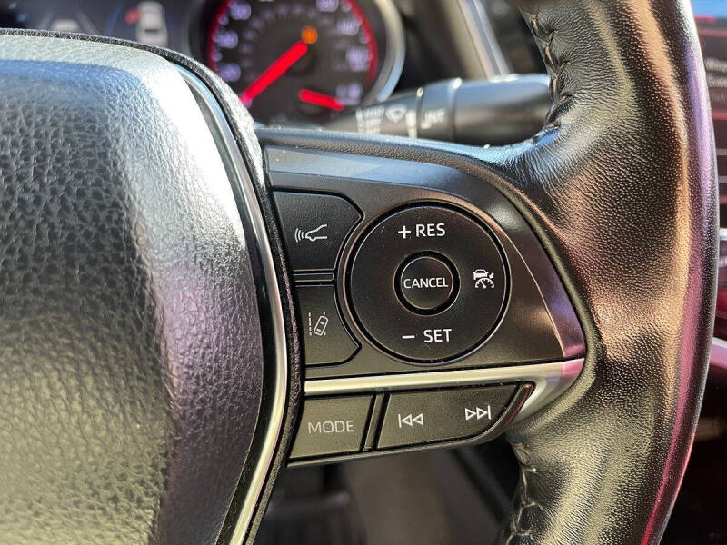 2019 Toyota Camry XSE