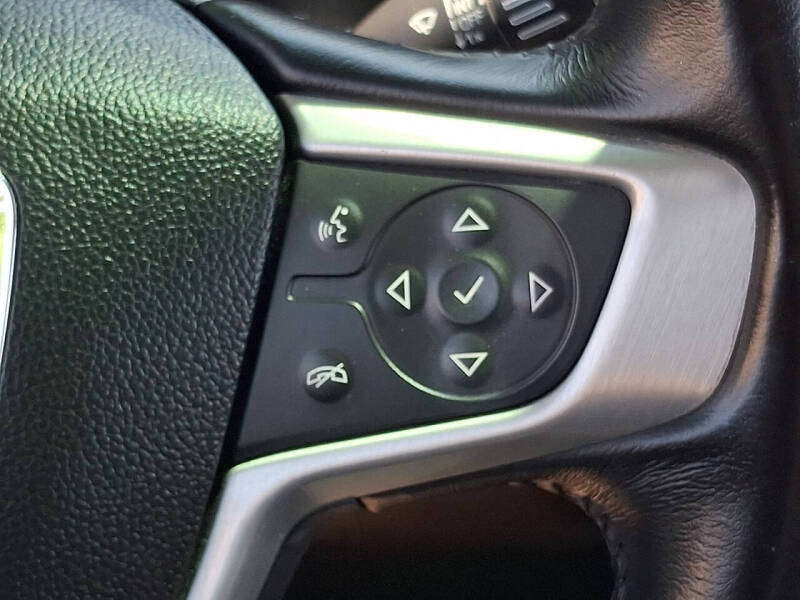 2019 GMC Acadia SLE-2