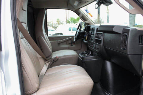 2020 Chevrolet Express 3500