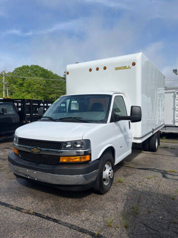 2021 Chevrolet Express for sale at Auto Towne in Abington MA