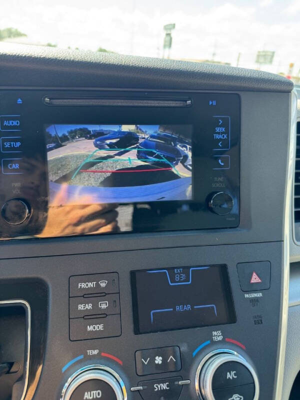 2015 Toyota Sienna L 7-Passenger