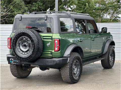 2024 Ford Bronco Outer Banks