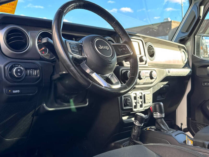 2020 Jeep Gladiator Sport S