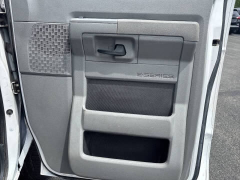 2011 Ford E-Series