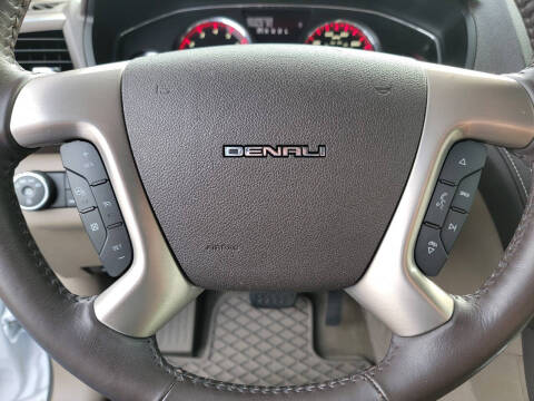 2016 GMC Acadia Denali