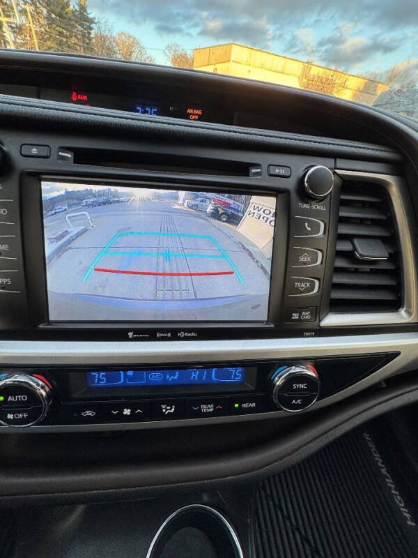 2017 Toyota Highlander XLE