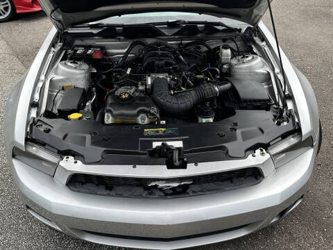 2010 Ford Mustang V6