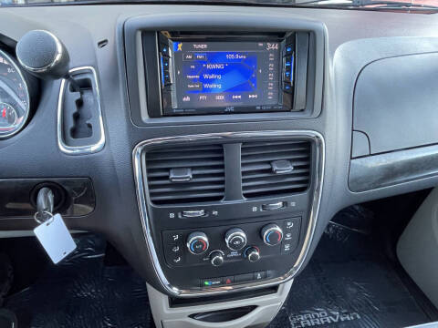 2016 Dodge Grand Caravan SE