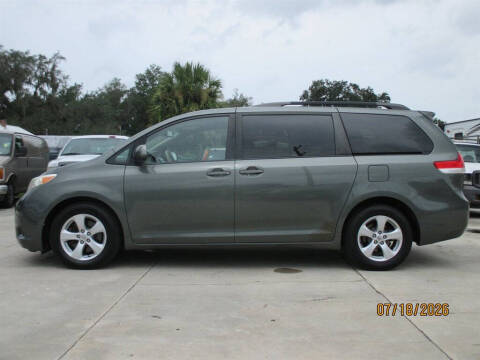 2014 Toyota Sienna
