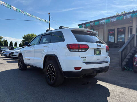 2019 Jeep Grand Cherokee Trailhawk
