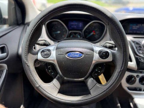 2013 Ford Focus SE