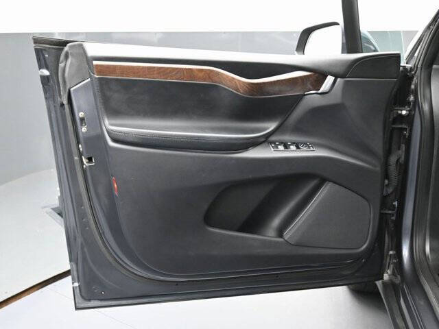 2021 Tesla Model X Long Range Plus