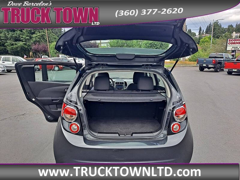 2016 Chevrolet Sonic LT Auto