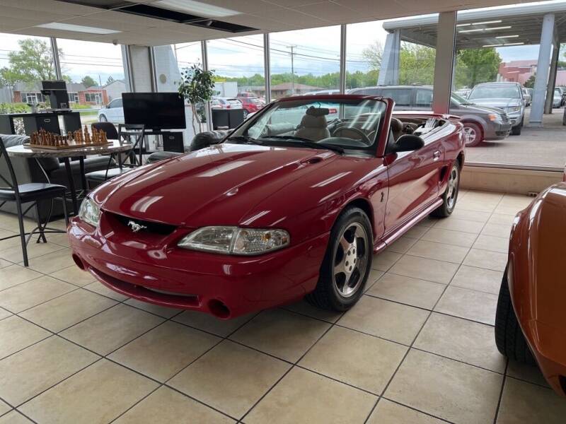 1994 Ford Mustang SVT Cobra for sale at Lakeshore Auto Wholesalers in Amherst OH