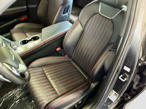 2024 Genesis G70