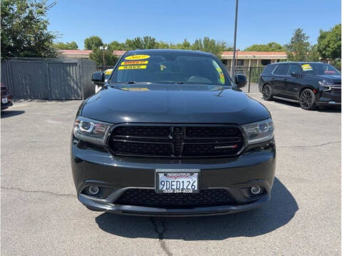 2017 Dodge Durango for sale at Used Cars Fresno in Clovis CA