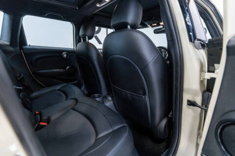 2016 MINI Hardtop 4 Door Cooper