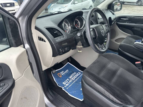 2017 Dodge Grand Caravan SE