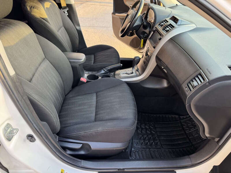 Image 10 of 2013 Toyota Corolla S