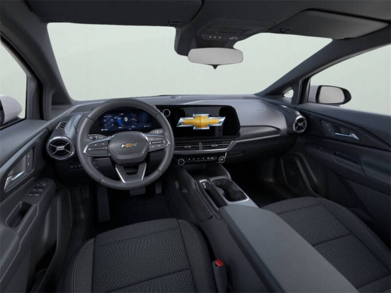 2026 Chevrolet Equinox EV LT 1