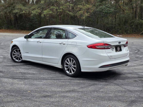 2017 Ford Fusion Hybrid SE