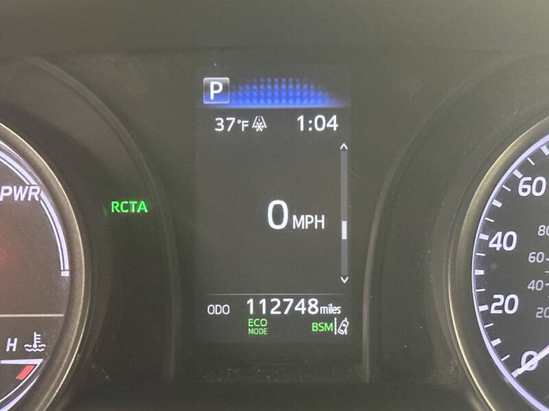 2022 Toyota Camry Hybrid