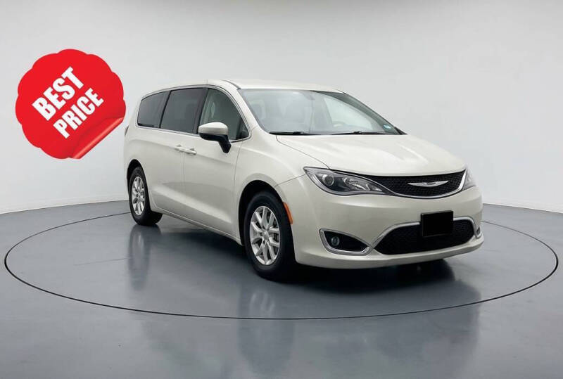 2017 Chrysler Pacifica LX