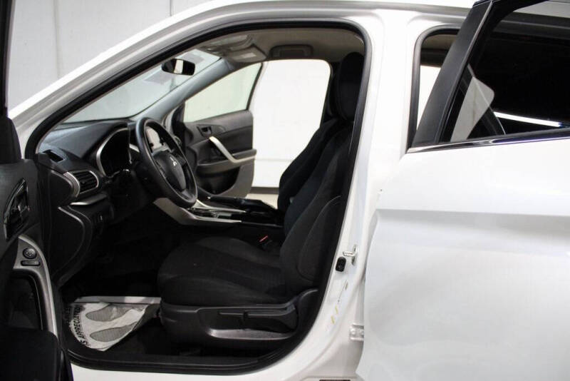 2020 Mitsubishi Eclipse Cross ES