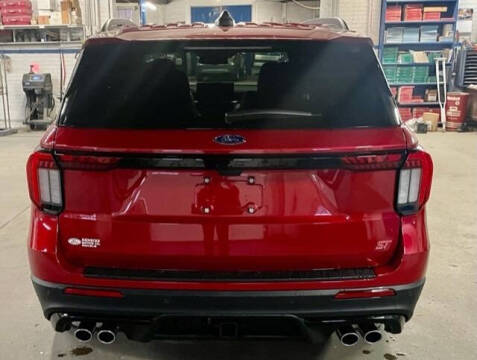 2025 Ford Explorer ST